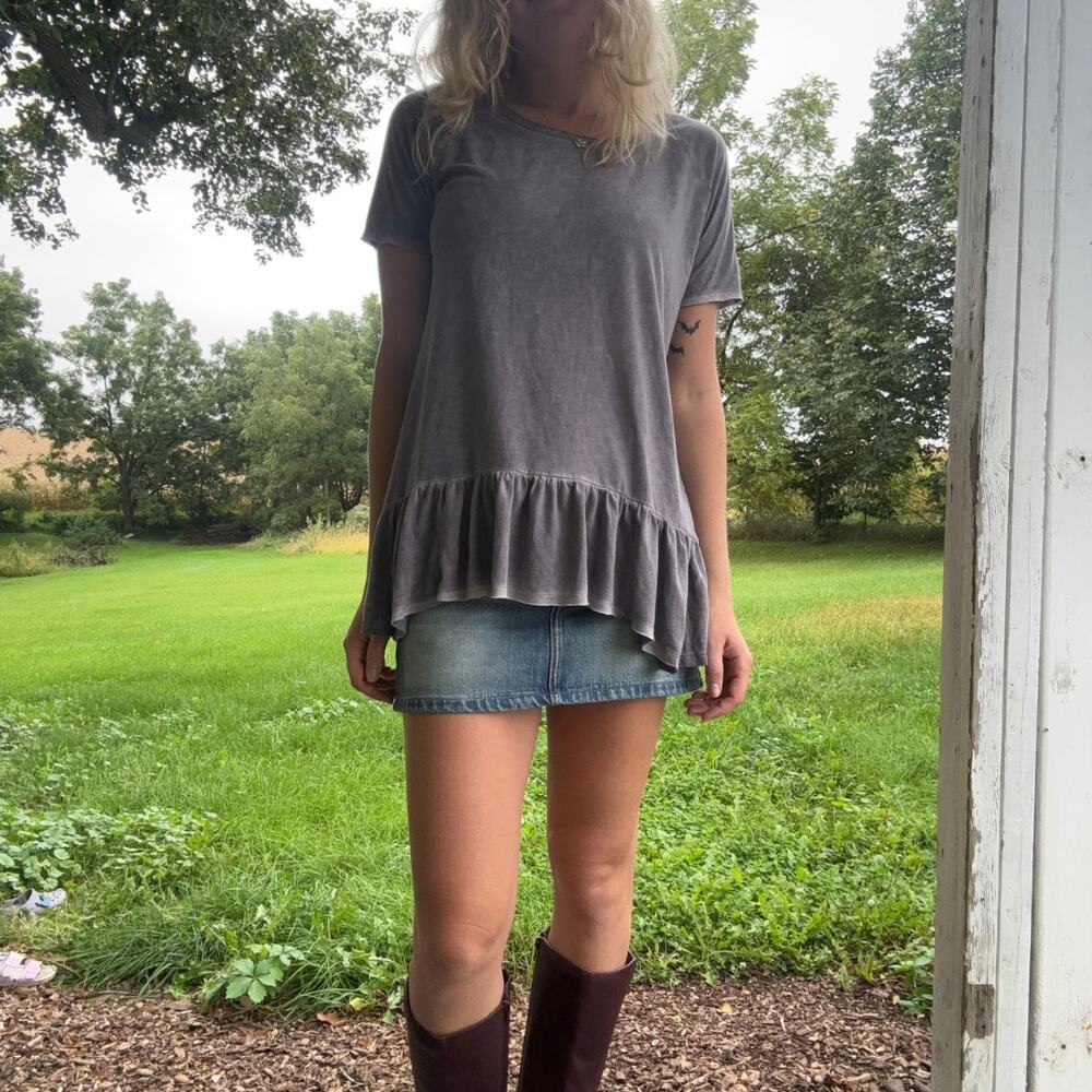 Dantelle Gray Mineral Wash Ruffle Peplum Tee Boho Tunic Top Size Large